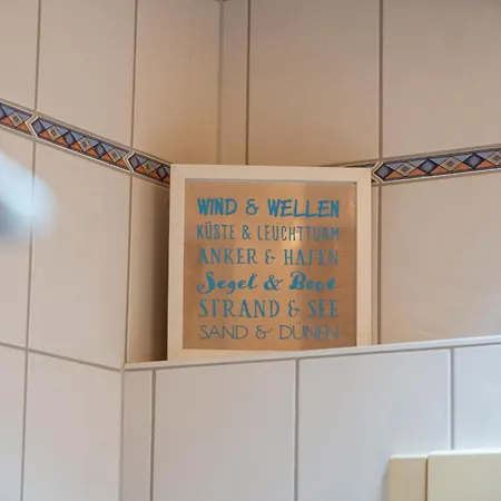 Schoene Mit Badewanne, Geschuetzter Dachterrasse Und Wlan Heringsdorf